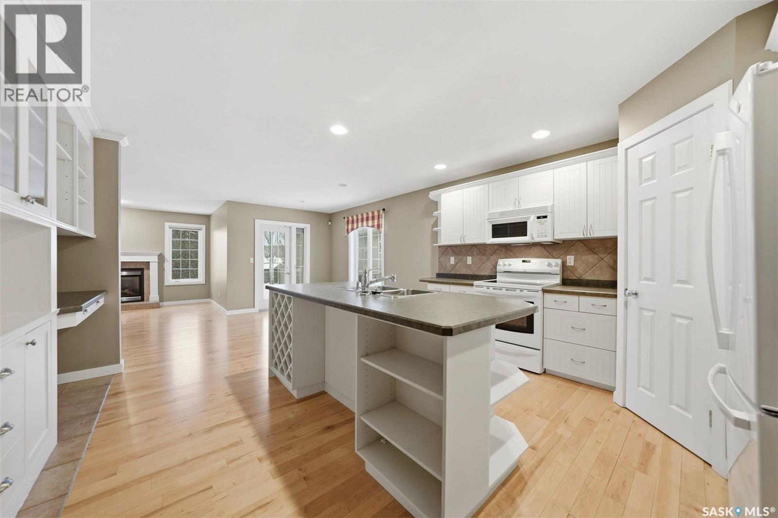 443 Blackburn Terrace, Saskatoon, Saskatchewan  S7V 1E8 - Photo 6 - SK025184