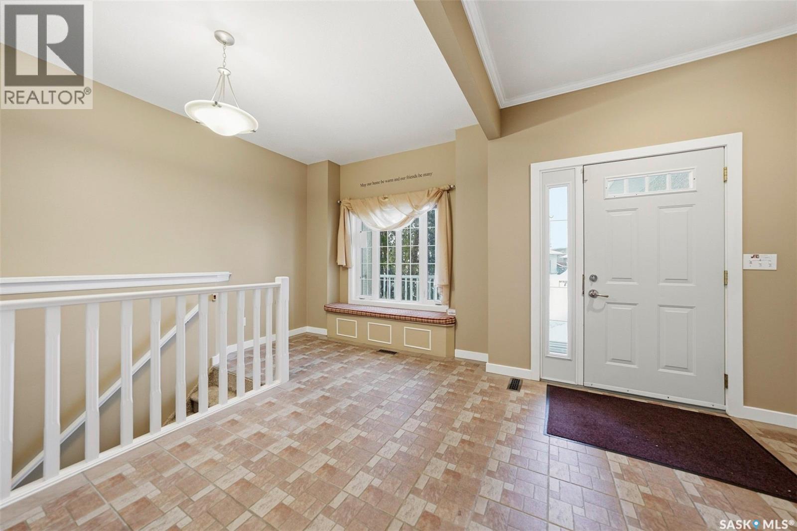 443 Blackburn Terrace, Saskatoon, Saskatchewan  S7V 1E8 - Photo 4 - SK025184