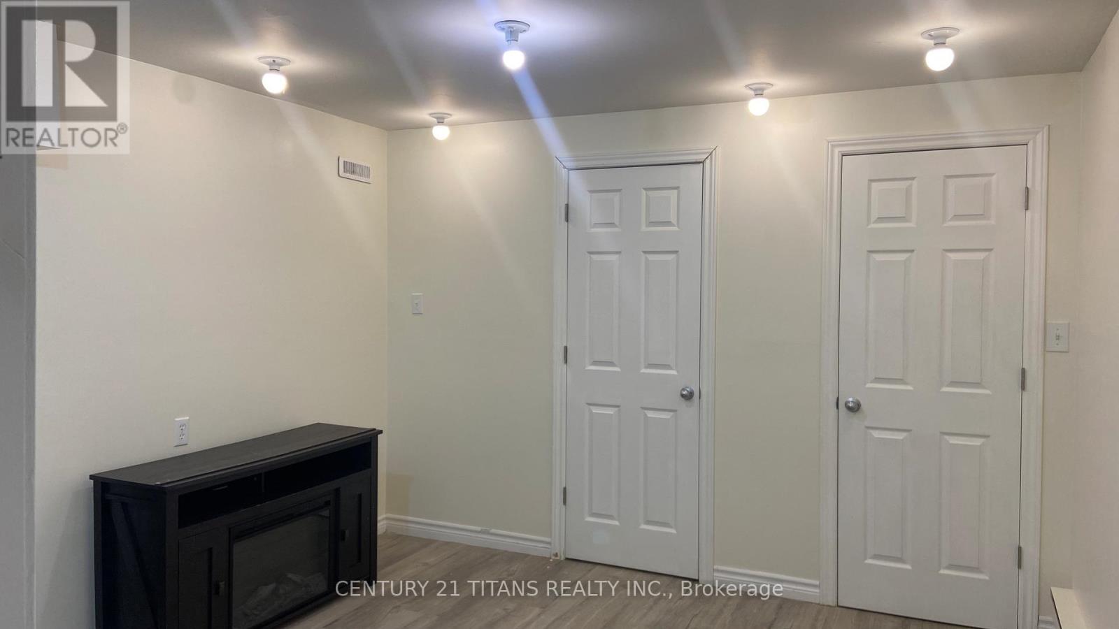 14436 Scott Line, Chatham-Kent, Ontario  N0P 1T0 - Photo 7 - X12659640