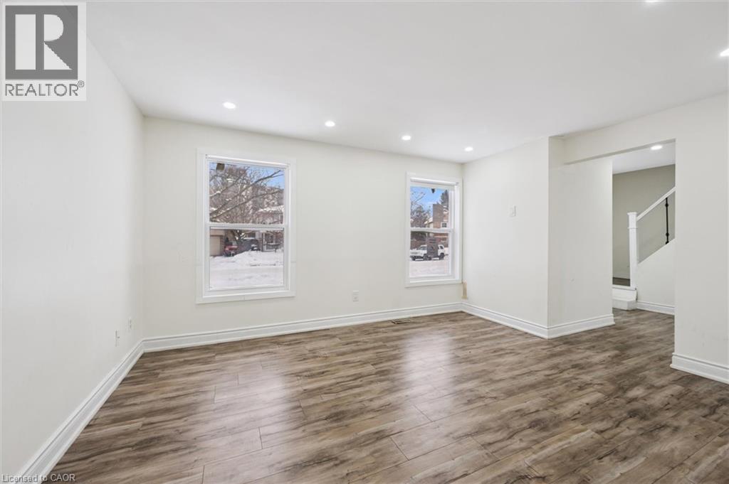 107 Foxridge Drive, Cambridge, Ontario  N3C 3V7 - Photo 9 - 40794316