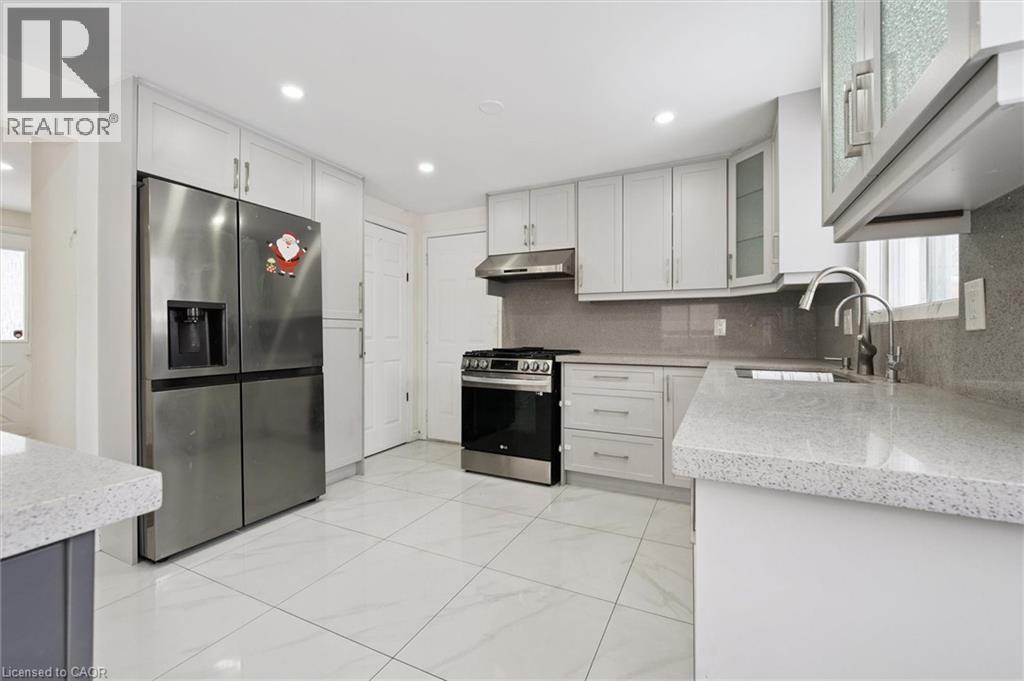 107 Foxridge Drive, Cambridge, Ontario  N3C 3V7 - Photo 18 - 40794316