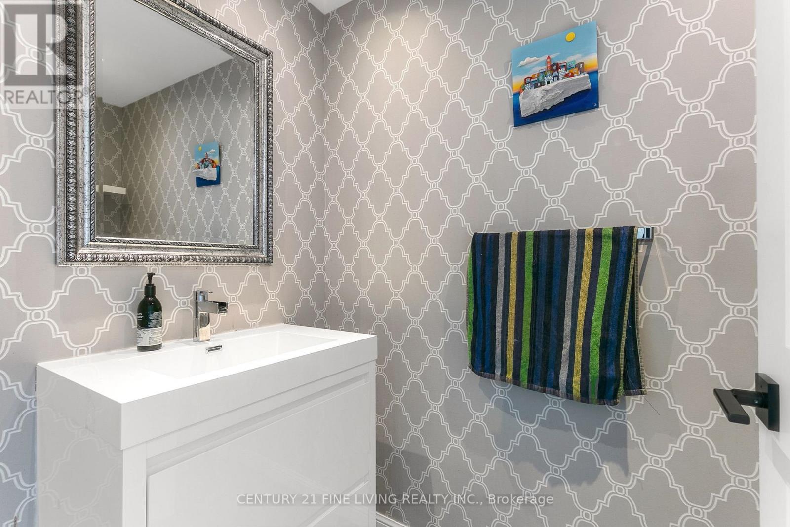 Th22 - 6 Pirandello Street, Toronto, Ontario  M6K 0B1 - Photo 16 - C12660002