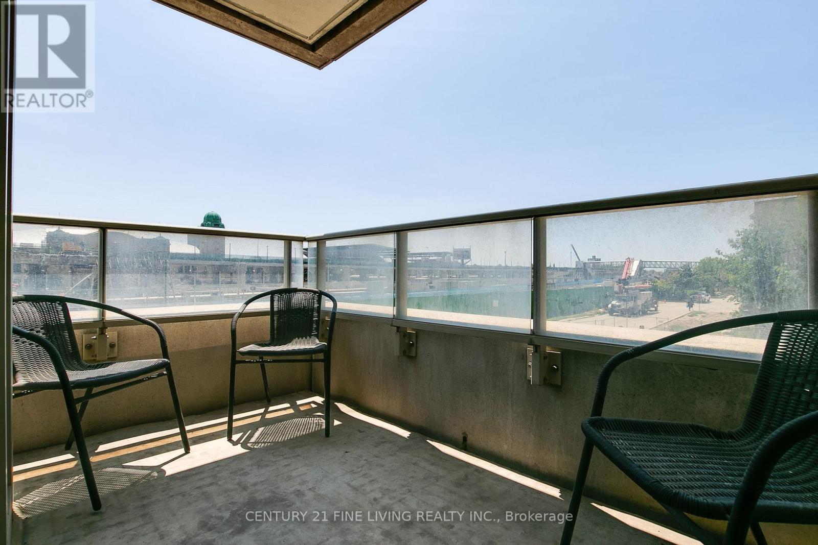 Th22 - 6 Pirandello Street, Toronto, Ontario  M6K 0B1 - Photo 26 - C12660002