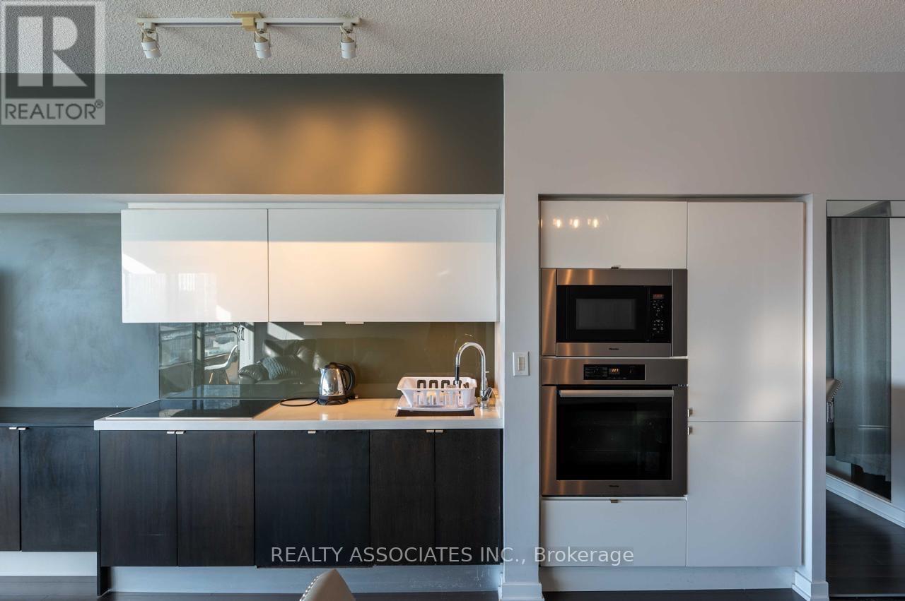 1001 - 151 Dan Leckie Way, Toronto, Ontario  M5V 4B2 - Photo 10 - C12660010