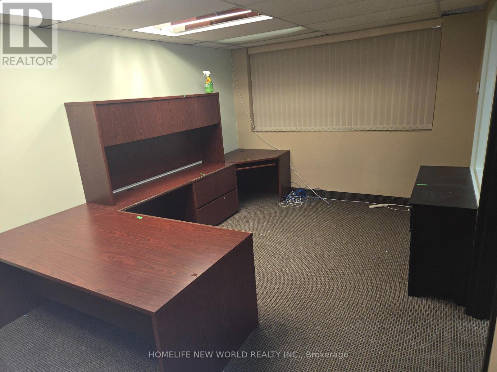 201 - 286 King Street W, Oshawa, Ontario  L1J 2J9 - Photo 2 - E12659990