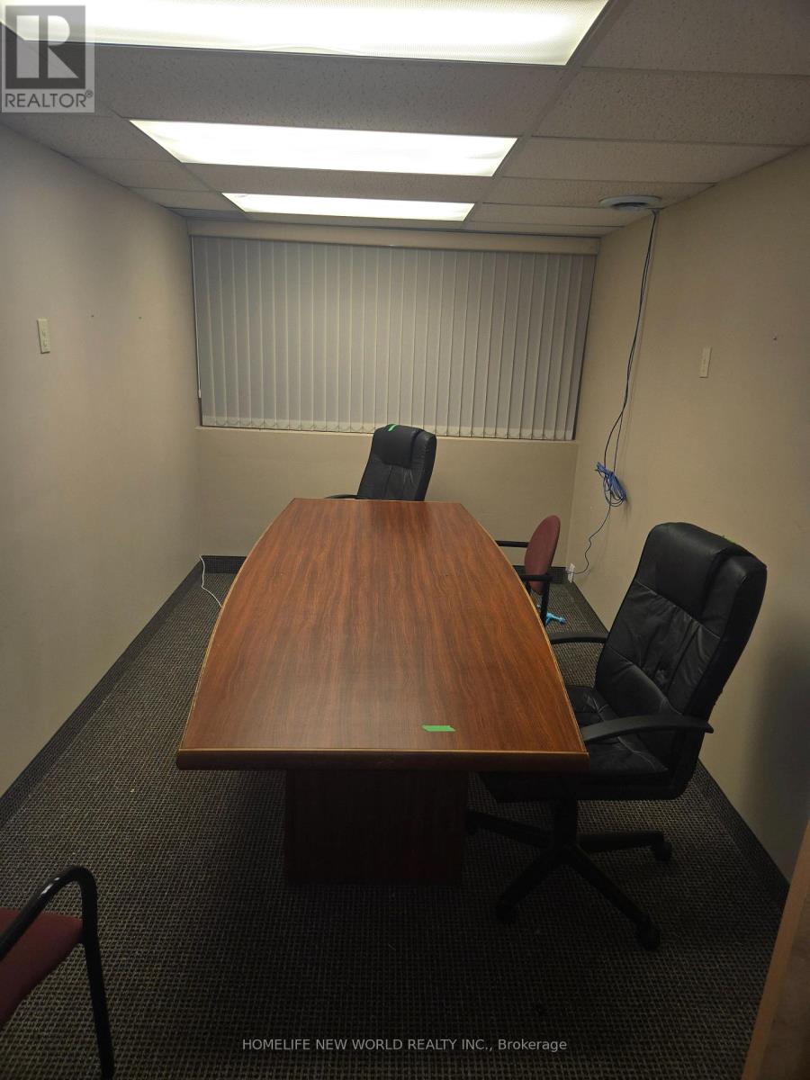 201 - 286 King Street W, Oshawa, Ontario  L1J 2J9 - Photo 4 - E12659990