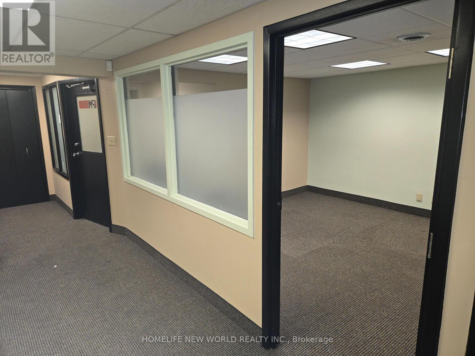 201 - 286 King Street W, Oshawa, Ontario  L1J 2J9 - Photo 5 - E12659990