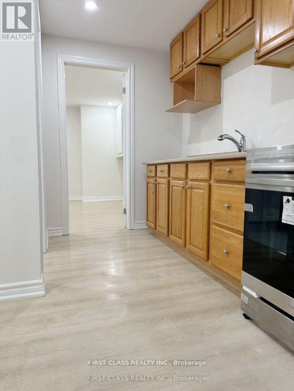 Basement - 338 Rhodes Avenue, Toronto, Ontario  M4L 3A3 - Photo 3 - E12659996