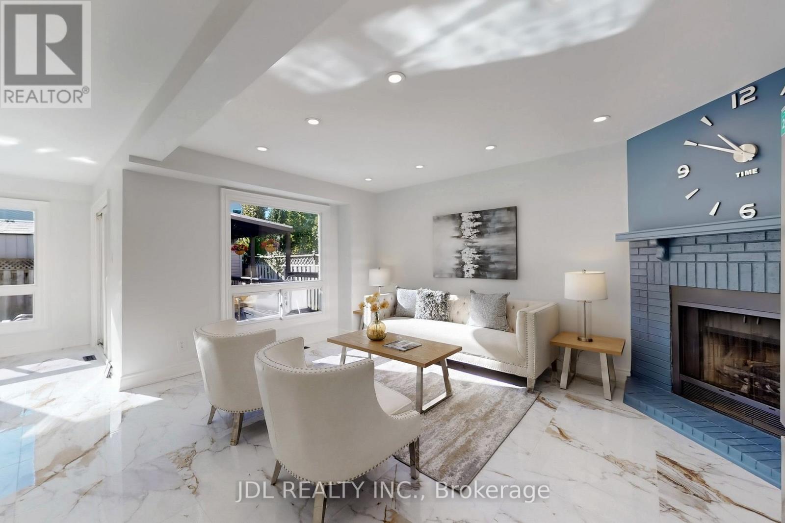 1093 Glenanna Road, Pickering, Ontario  L1V 5B5 - Photo 6 - E12660014