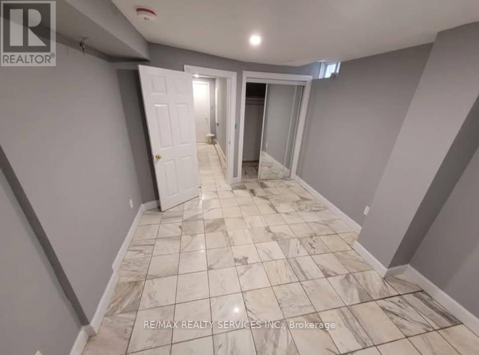 30 Sweet Bria Lane, Brampton, Ontario  L6Z 4V2 - Photo 3 - W12660004