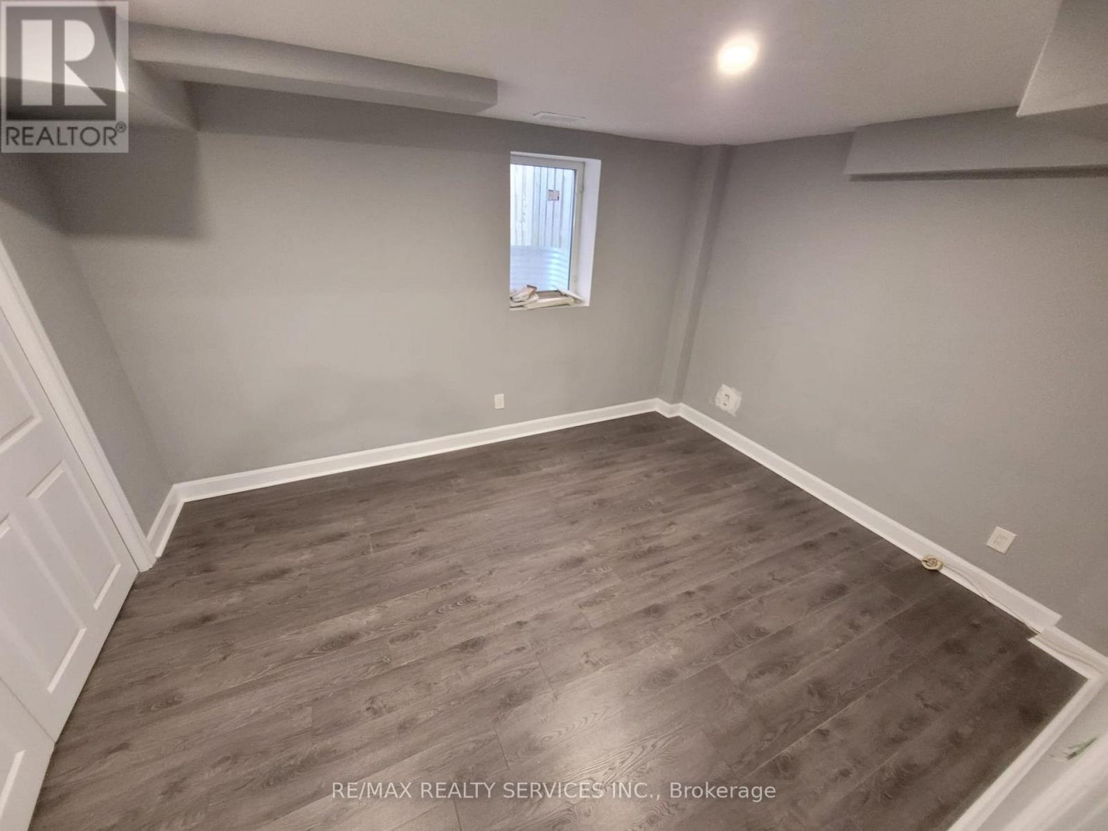 30 Sweet Bria Lane, Brampton, Ontario  L6Z 4V2 - Photo 6 - W12660004