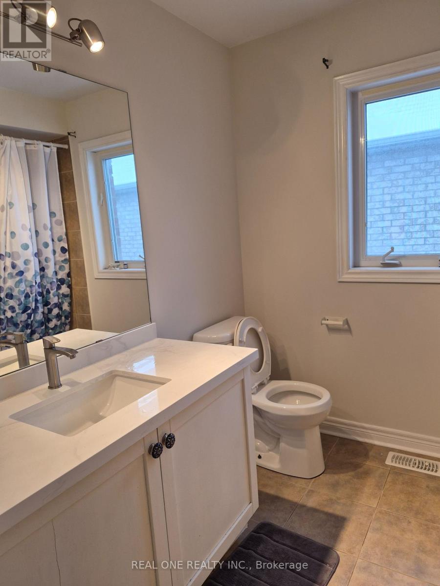 180 Harvest Hills Boulevard, East Gwillimbury, Ontario  L9N 0C1 - Photo 13 - N12659286