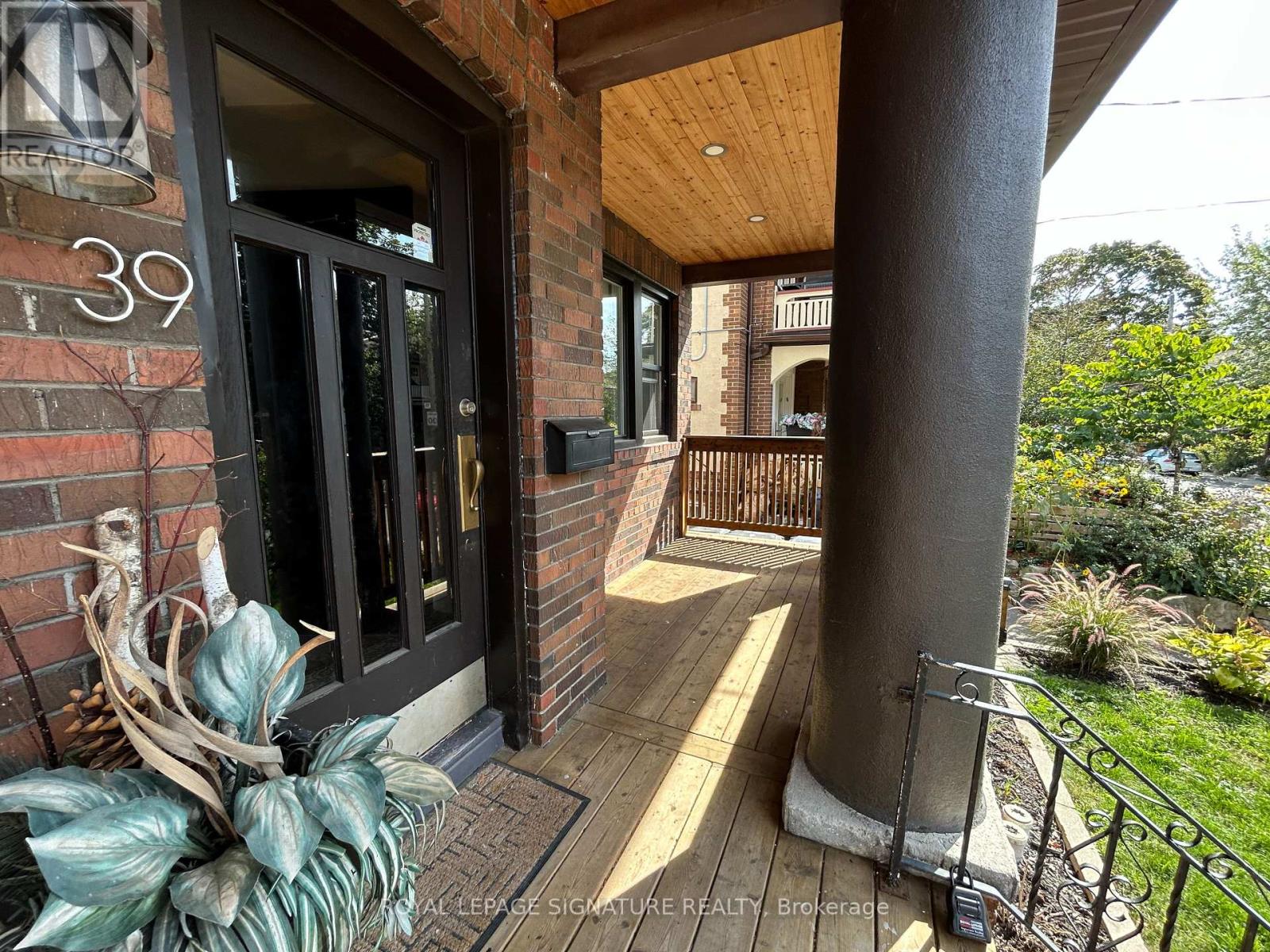 Main - 39 Scarboro Beach Boulevard, Toronto, Ontario  M4E 2W9 - Photo 36 - E12660024