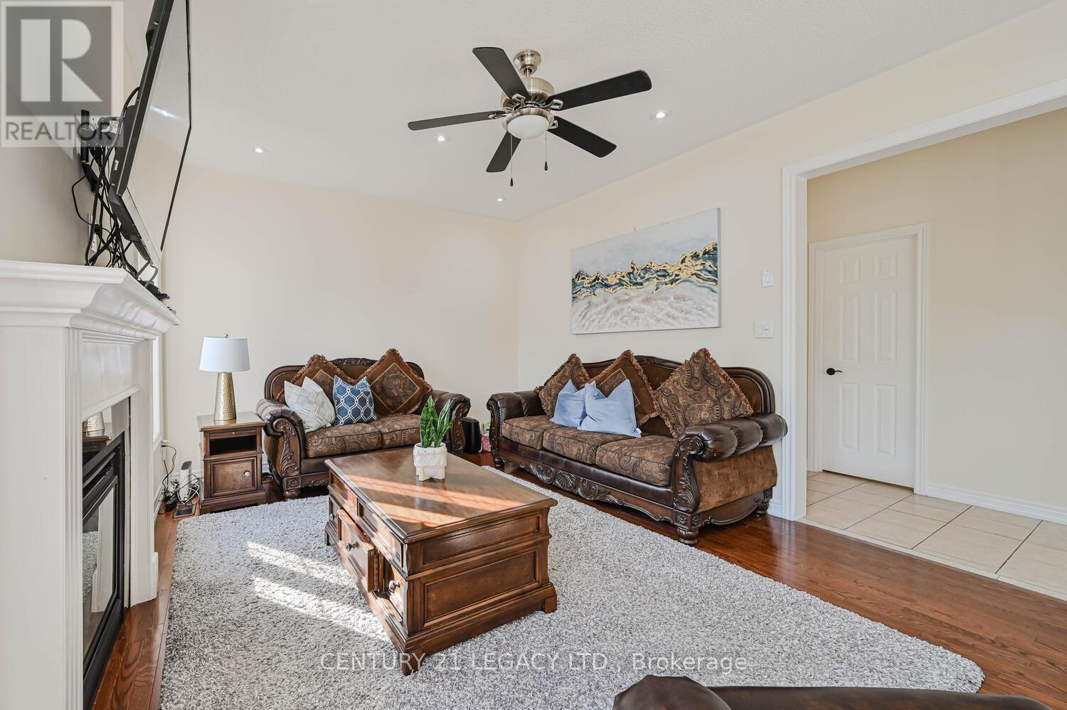 58 Gamson Crescent, Brampton, Ontario  L6R 0V6 - Photo 12 - W12660020