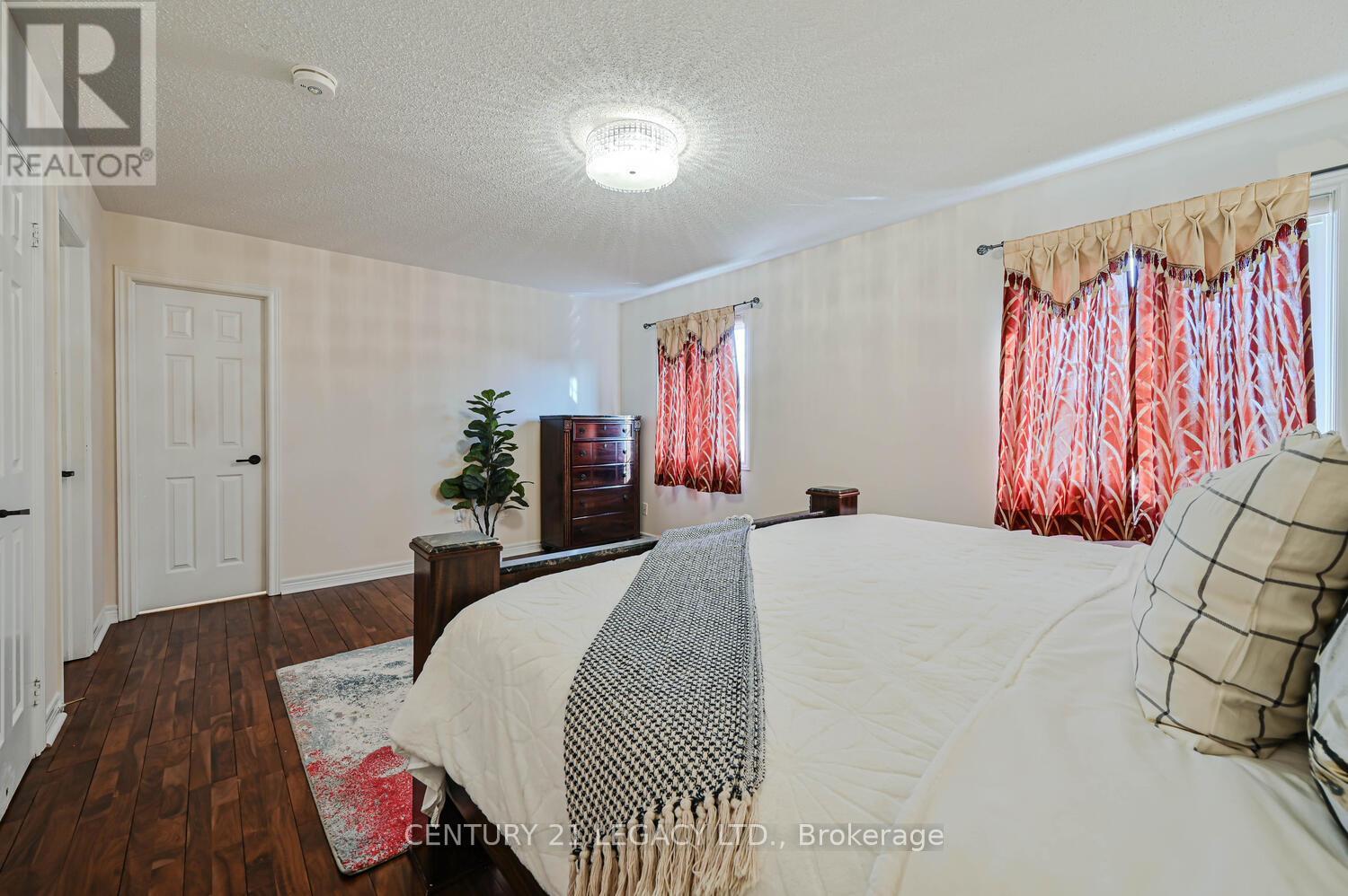 58 Gamson Crescent, Brampton, Ontario  L6R 0V6 - Photo 25 - W12660020