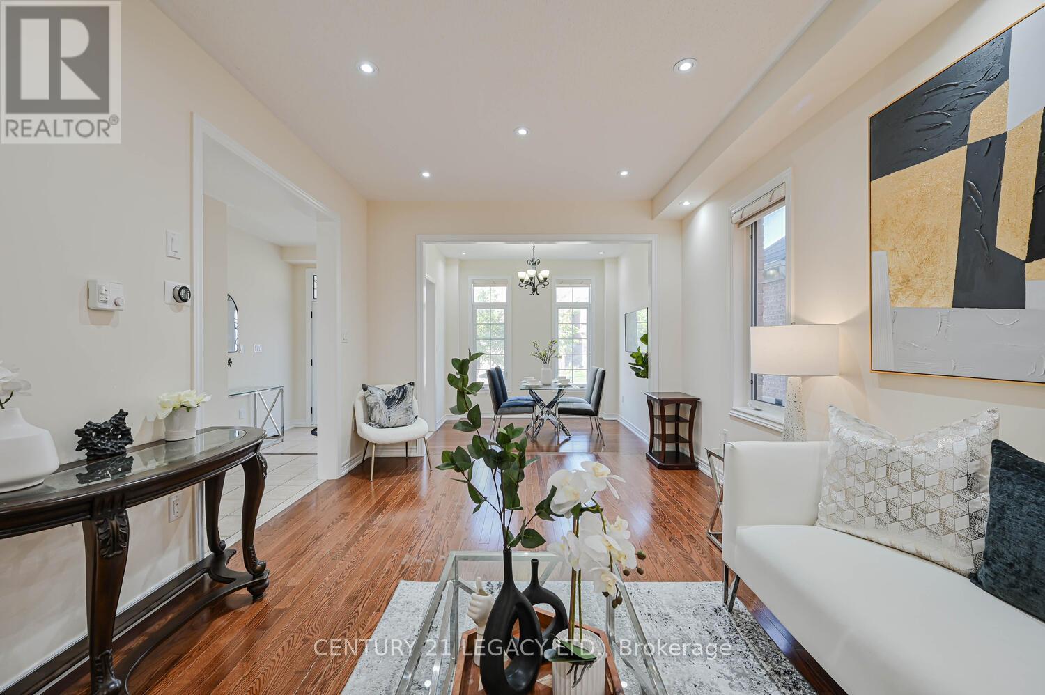 58 Gamson Crescent, Brampton, Ontario  L6R 0V6 - Photo 9 - W12660020