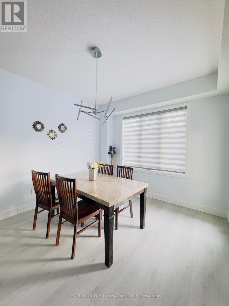 Photo 10 of 24 for 107 - 3380 Singleton Avenue