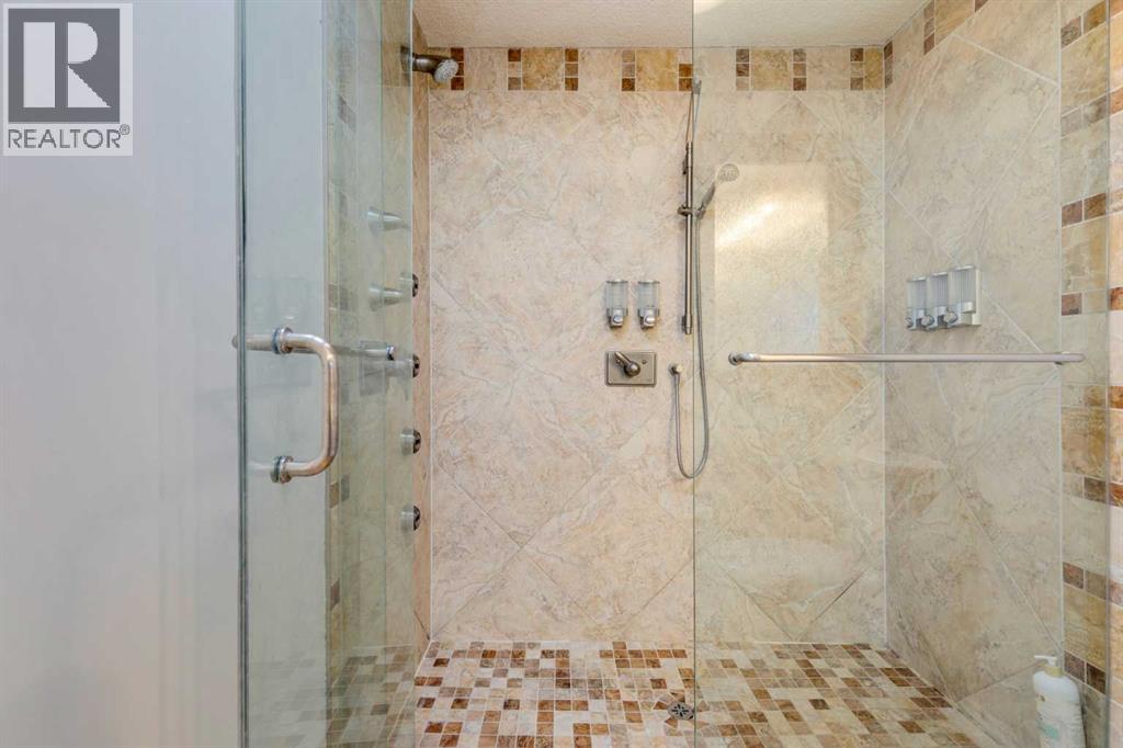 203 Edgeland Road Nw, Calgary, Alberta  T3A 2Y3 - Photo 21 - A2270924