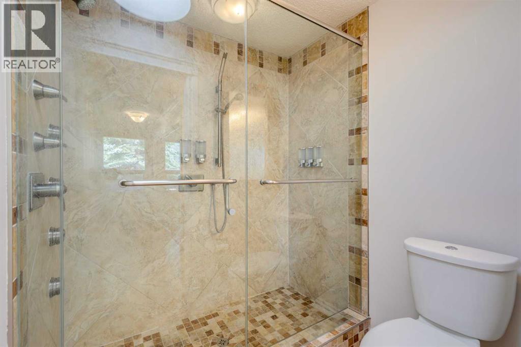 203 Edgeland Road Nw, Calgary, Alberta  T3A 2Y3 - Photo 20 - A2270924