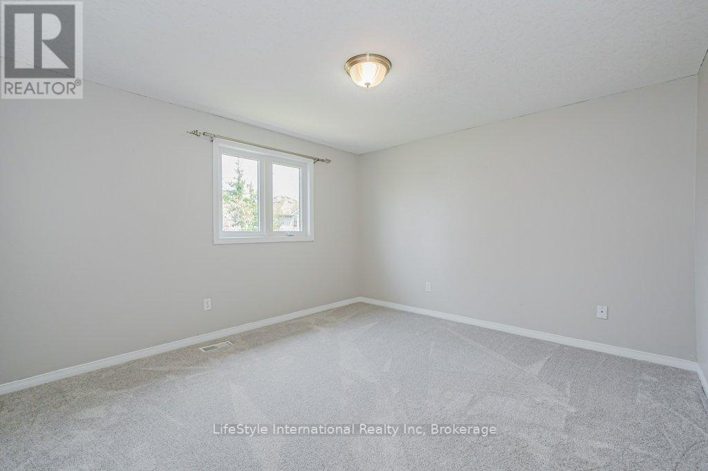 5 Camm Crescent, Guelph, Ontario  N1L 1J9 - Photo 22 - X12660034