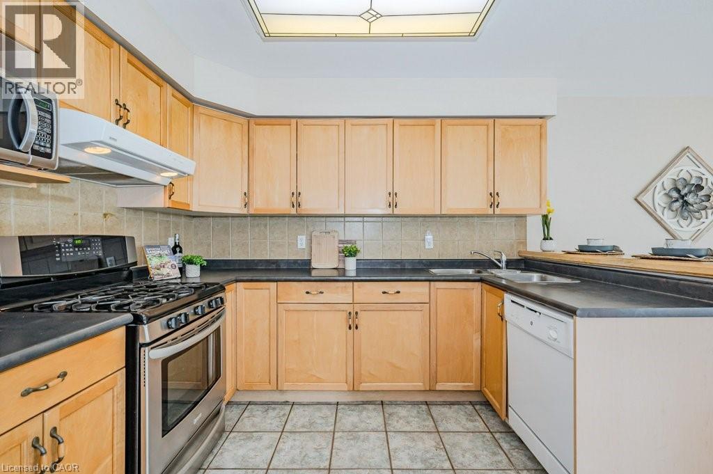 5 Camm Crescent Unit# Main, Guelph, Ontario  N1L 1J9 - Photo 12 - 40795838