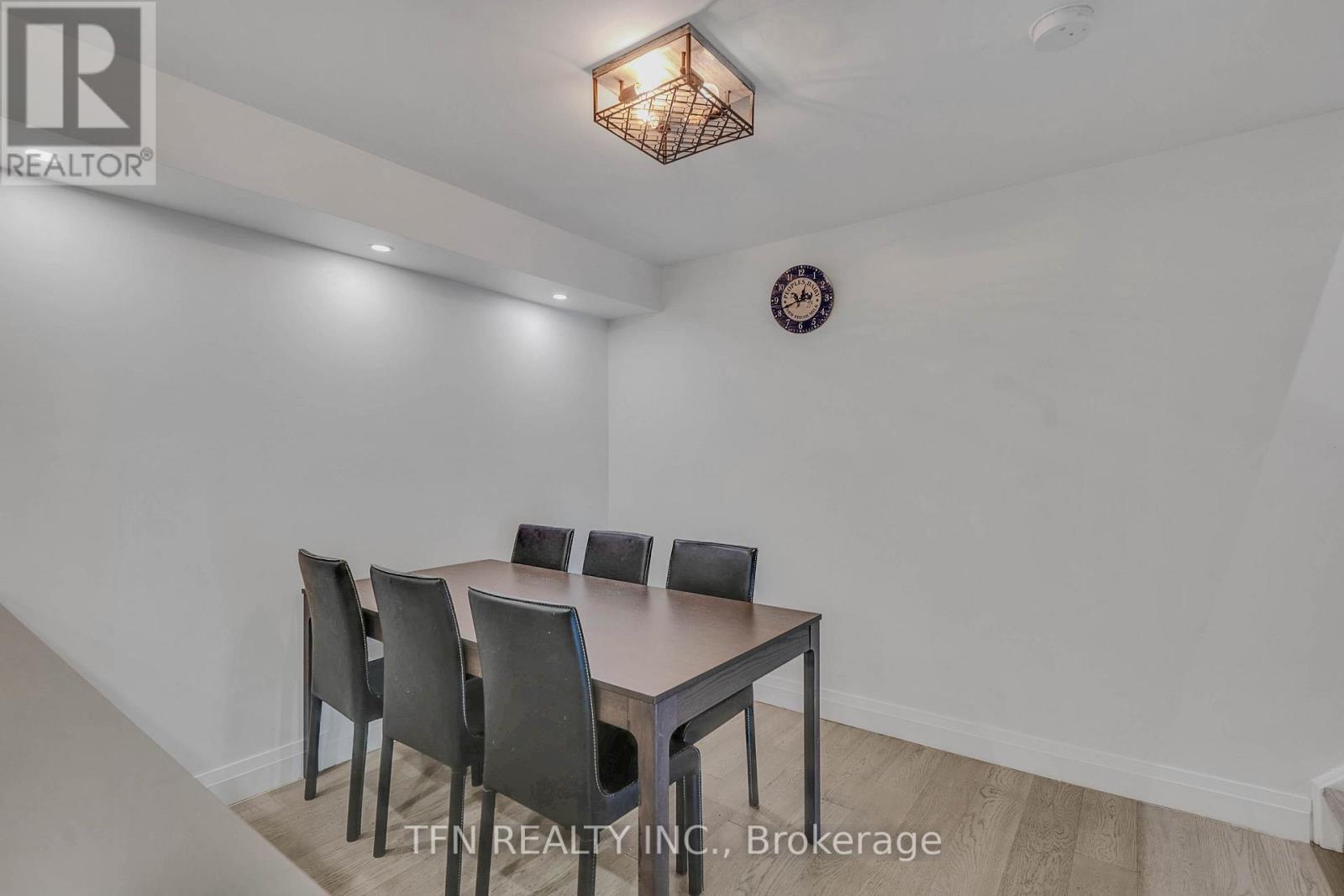 115 - 242 Milestone Crescent, Aurora, Ontario  L4G 3M2 - Photo 9 - N12653620