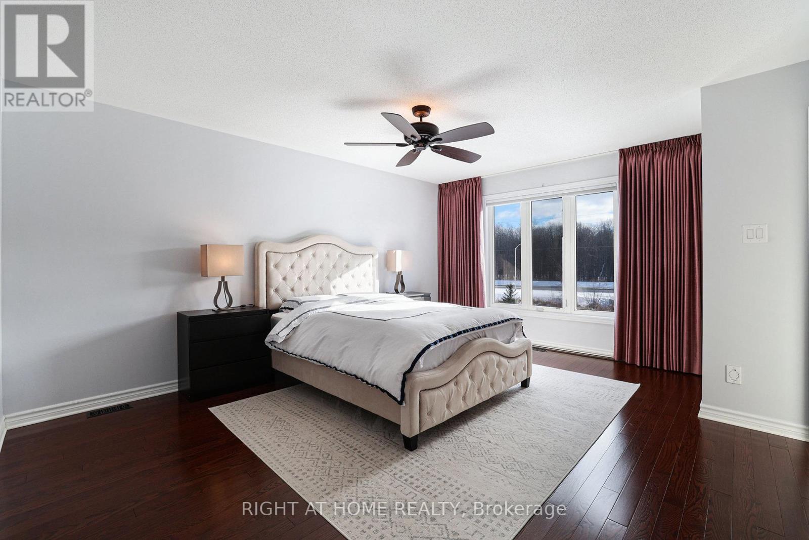 366 Forestbrook Street, Ottawa, Ontario  K2K 0B7 - Photo 18 - X12660040