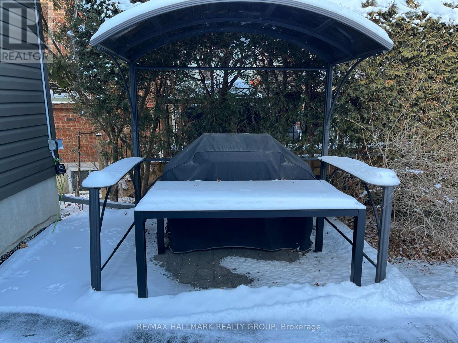 841 Dundee Avenue, Ottawa, Ontario  K2B 5S8 - Photo 29 - X12660046