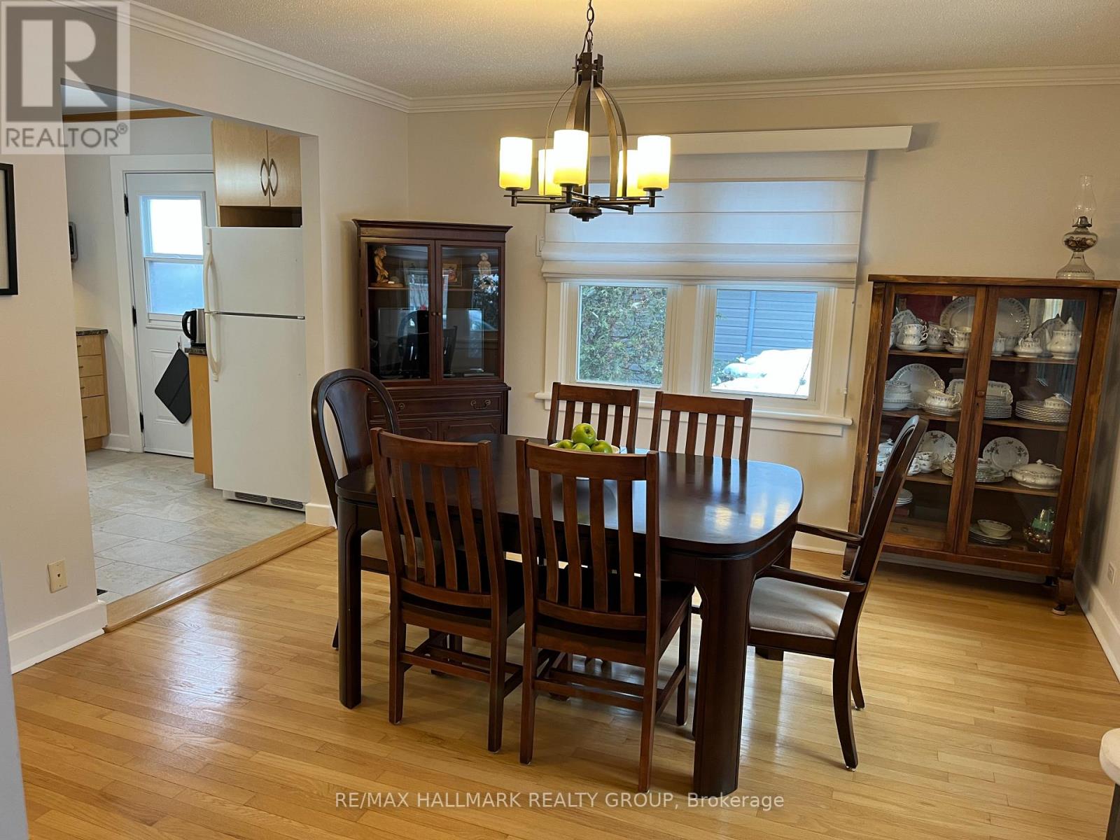 841 Dundee Avenue, Ottawa, Ontario  K2B 5S8 - Photo 7 - X12660046