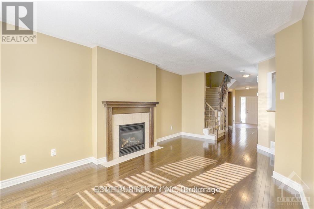 311 Riversedge Crescent, Ottawa, Ontario  K1V 0Y7 - Photo 10 - X12660066
