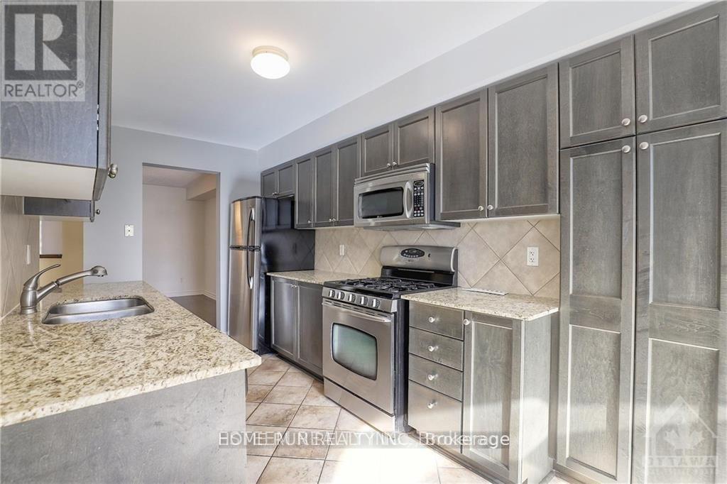 311 Riversedge Crescent, Ottawa, Ontario  K1V 0Y7 - Photo 11 - X12660066