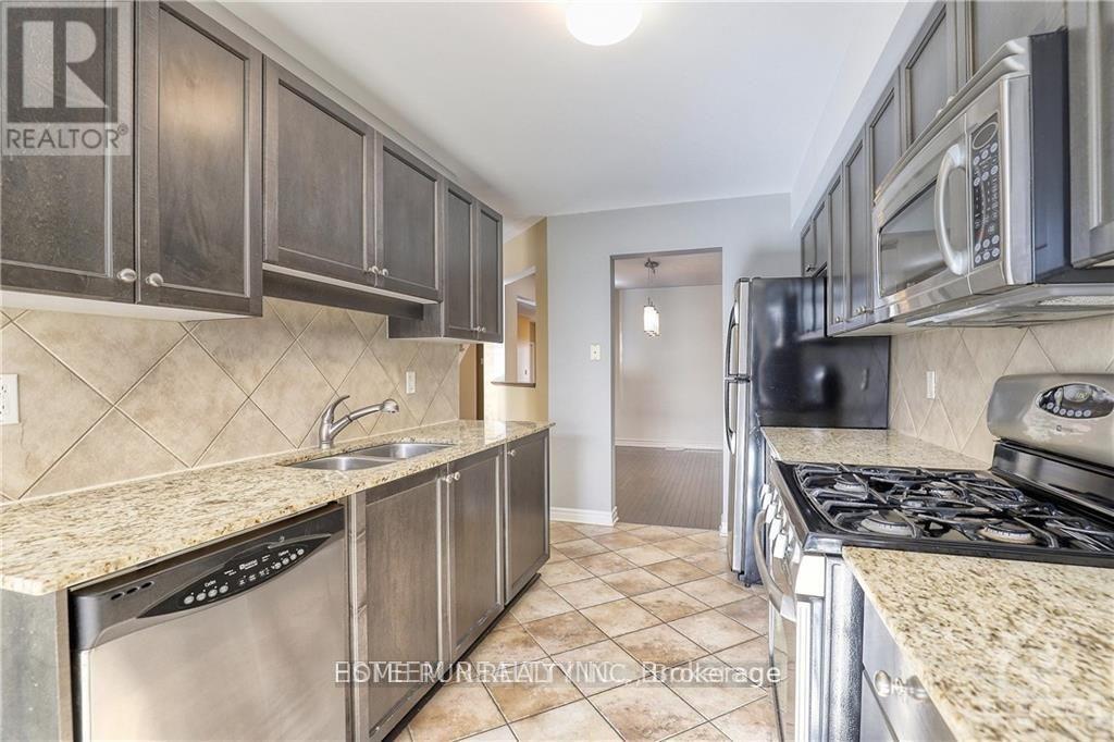 311 Riversedge Crescent, Ottawa, Ontario  K1V 0Y7 - Photo 12 - X12660066