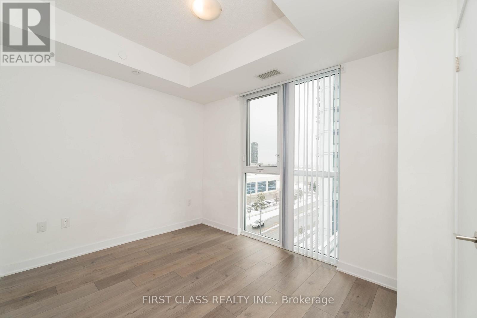 603 - 10 Honeycrisp Crescent, Vaughan, Ontario  L4K 0M7 - Photo 13 - N12658260