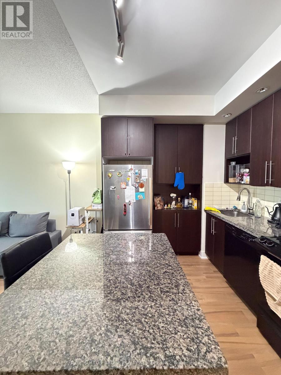 907 - 28 Linden Street, Toronto, Ontario  M4Y 0A4 - Photo 2 - C12660048