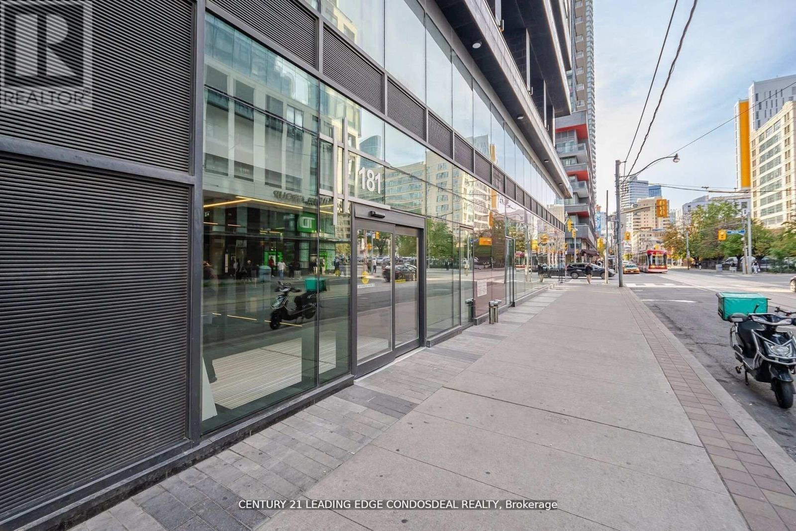 2012 - 181 Dundas Street E, Toronto, Ontario  M5A 0N5 - Photo 19 - C12651686