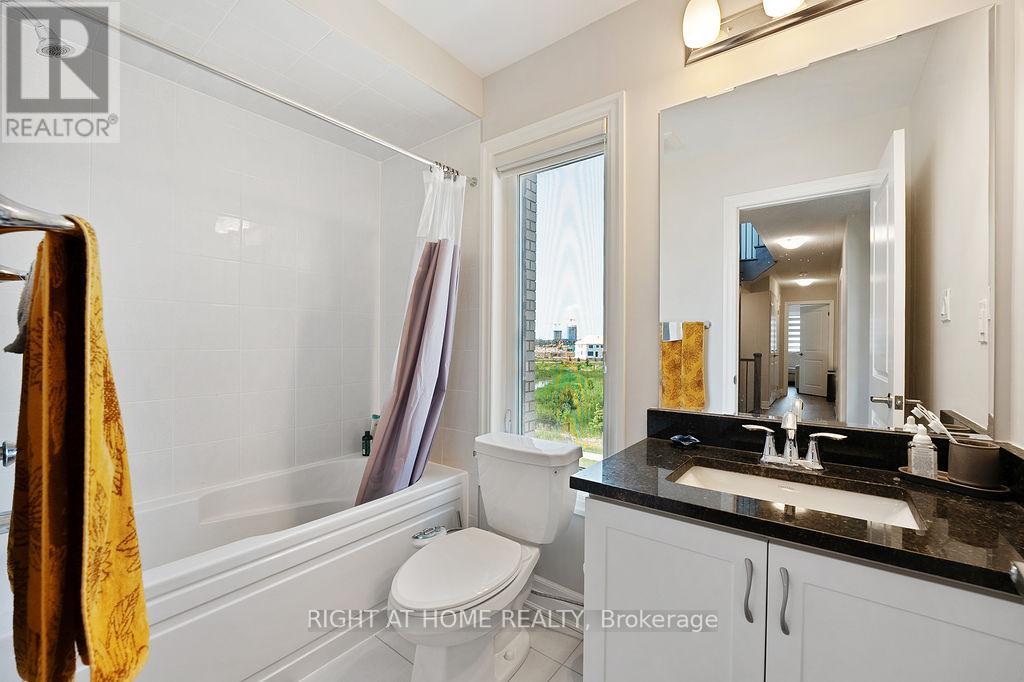 3033 John Mckay Boulevard, Oakville, Ontario  L6H 4K5 - Photo 19 - W12660064