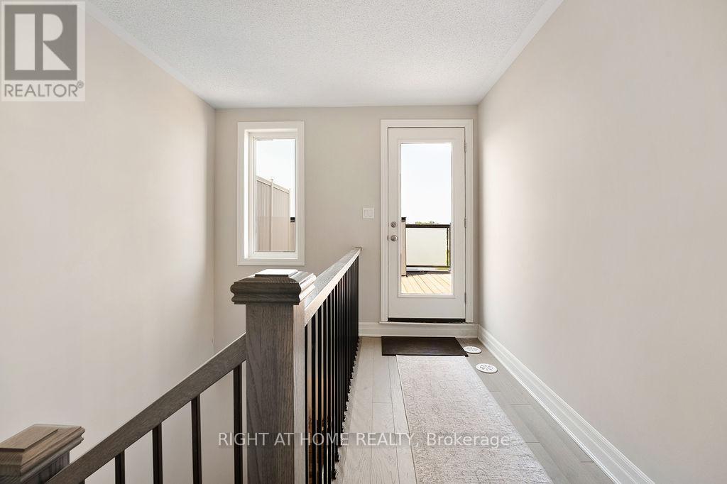 3033 John Mckay Boulevard, Oakville, Ontario  L6H 4K5 - Photo 20 - W12660064