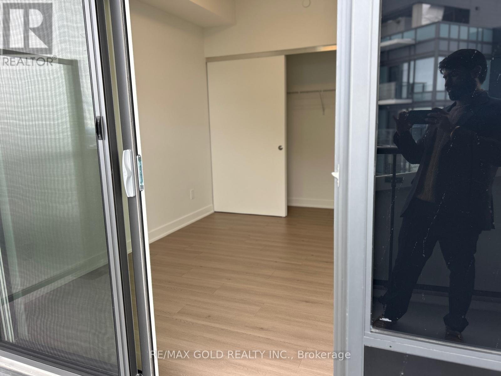 2908 - 25 Wellington Street S, Kitchener, Ontario  N2G 0G5 - Photo 11 - X12650492