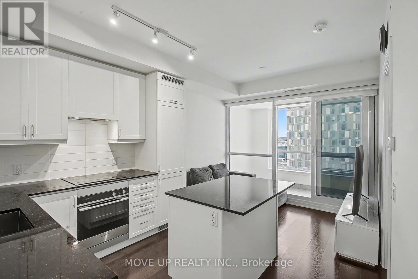 1201 - 9085 Jane Street, Vaughan, Ontario  L4K 0L8 - Photo 11 - N12660080