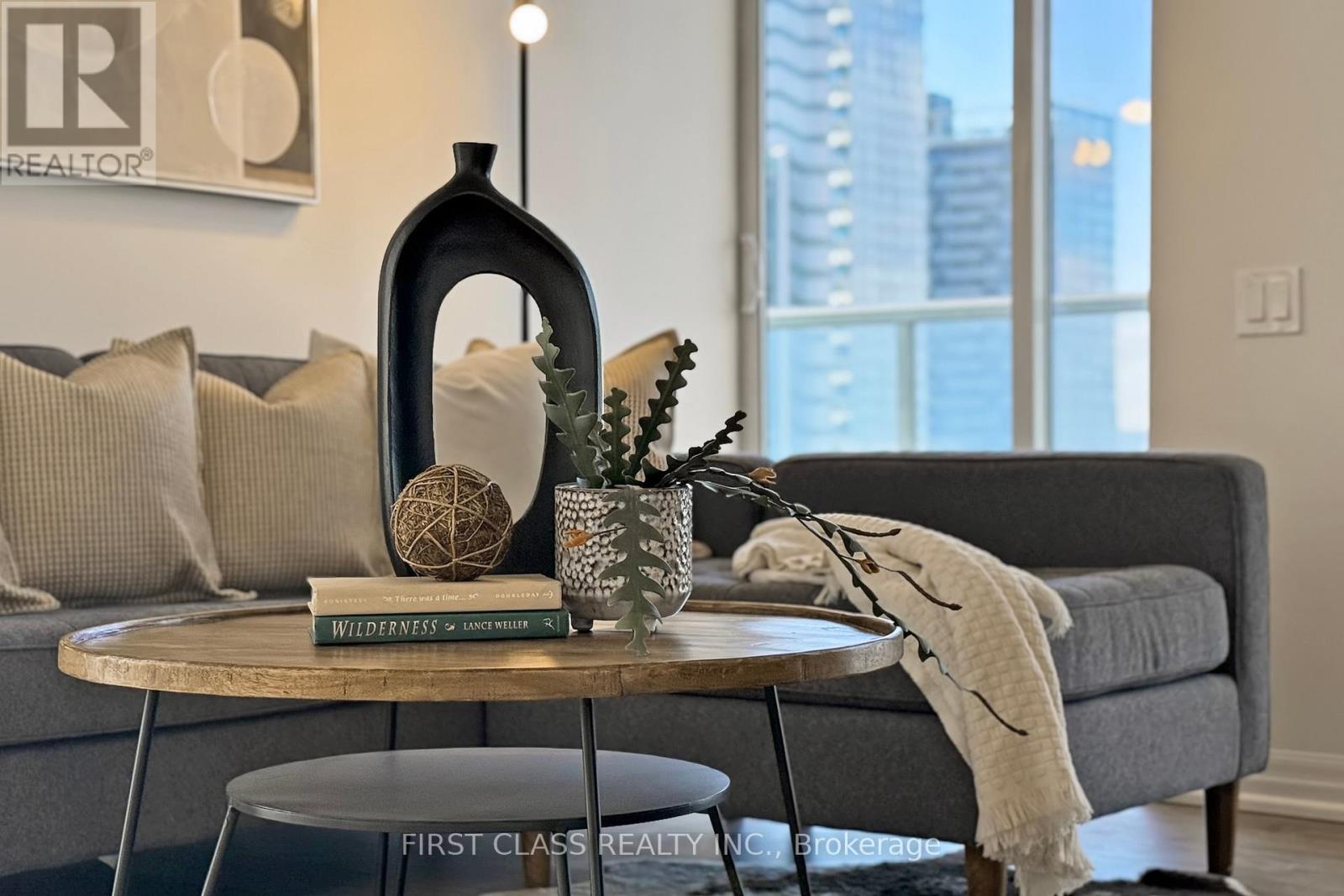 2708 - 88 Blue Jays Way, Toronto, Ontario  M5V 0L7 - Photo 7 - C12566032