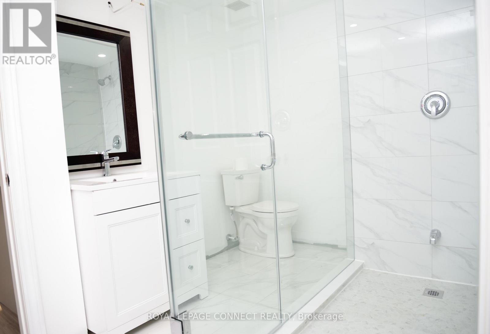 218 Doug Finney Street, Oshawa, Ontario  L1K 3G3 - Photo 5 - E12660082