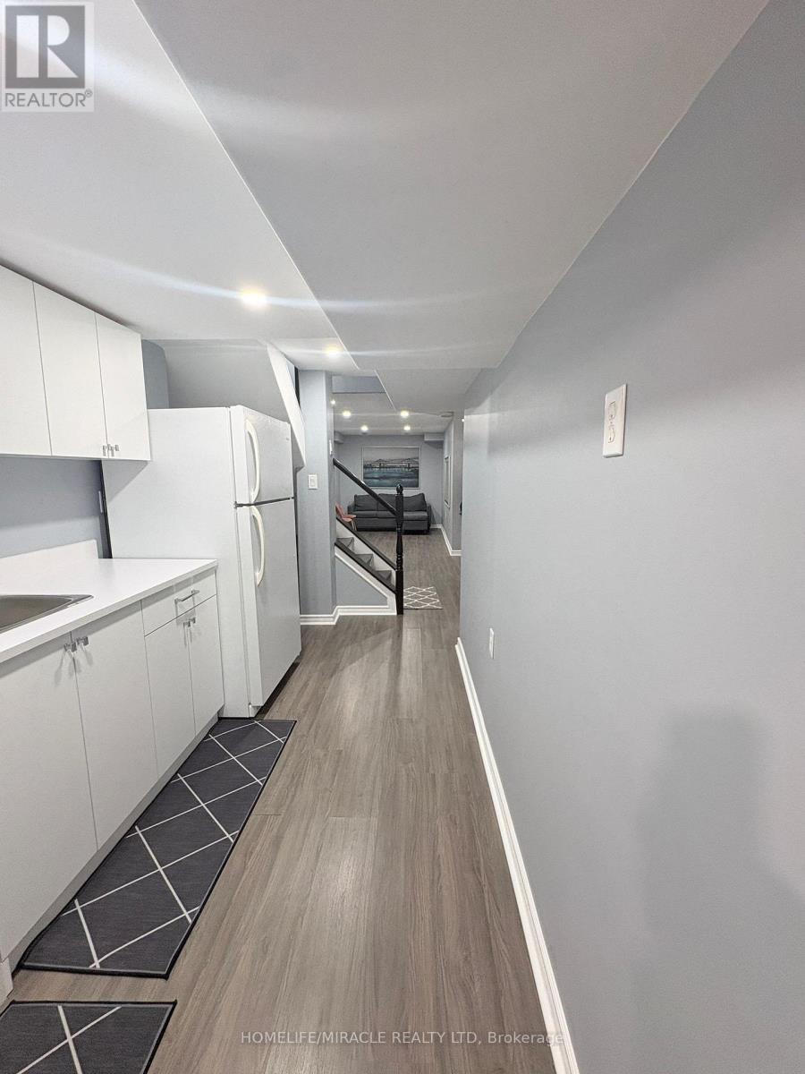 Basement - 28 Bearwood Street, Brampton, Ontario  L7A 1Y8 - Photo 8 - W12658710