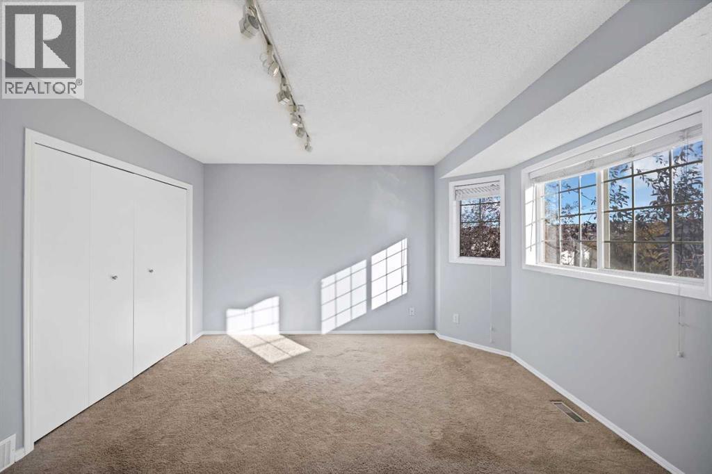 73 Hidden Spring Green Nw, Calgary, Alberta  T3A 5N2 - Photo 34 - A2275052