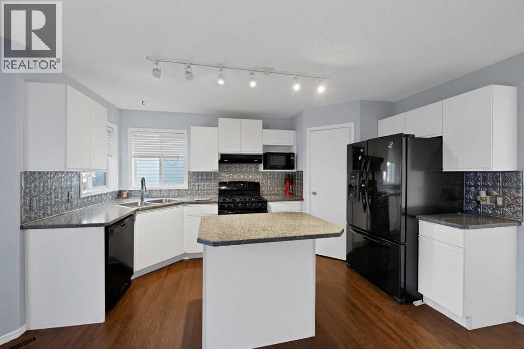 73 Hidden Spring Green Nw, Calgary, Alberta  T3A 5N2 - Photo 26 - A2275052