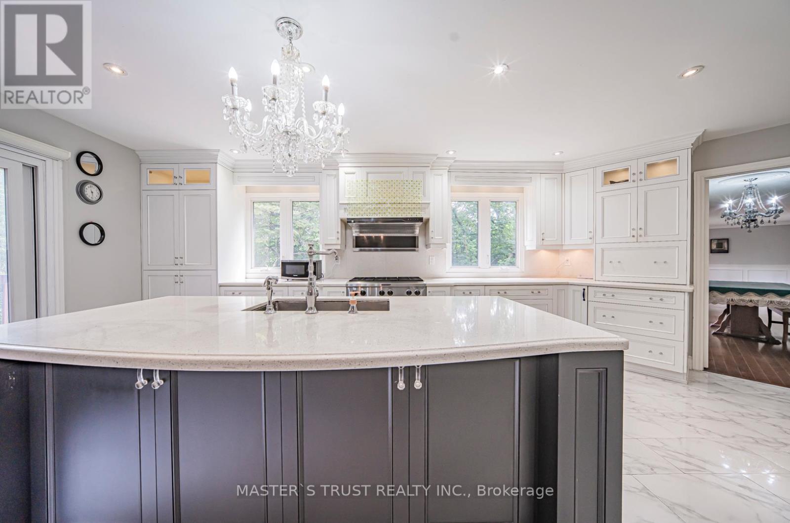 5 Saddletree Drive, Toronto, Ontario  M2H 3L1 - Photo 10 - C12660108