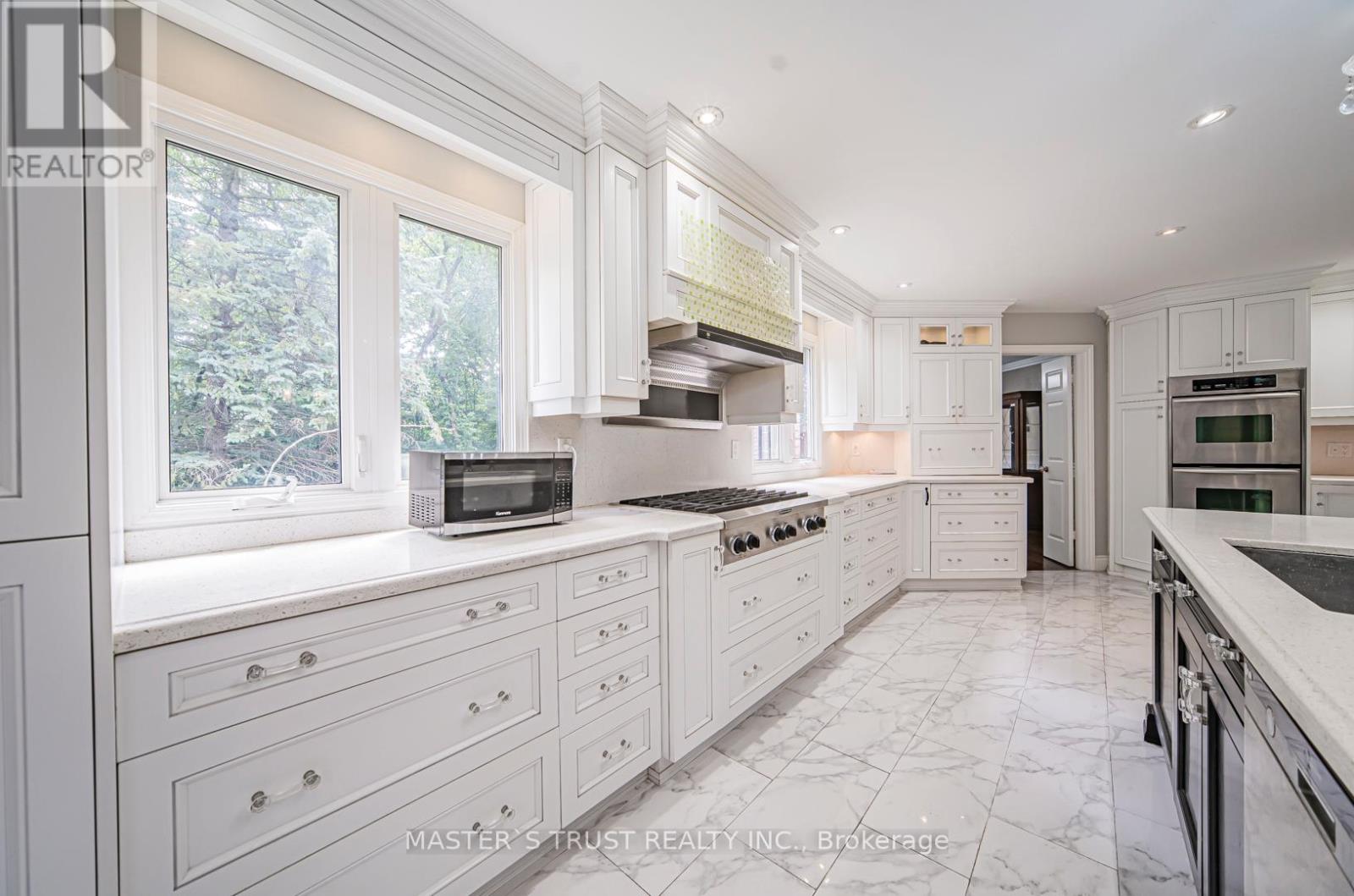 5 Saddletree Drive, Toronto, Ontario  M2H 3L1 - Photo 15 - C12660108