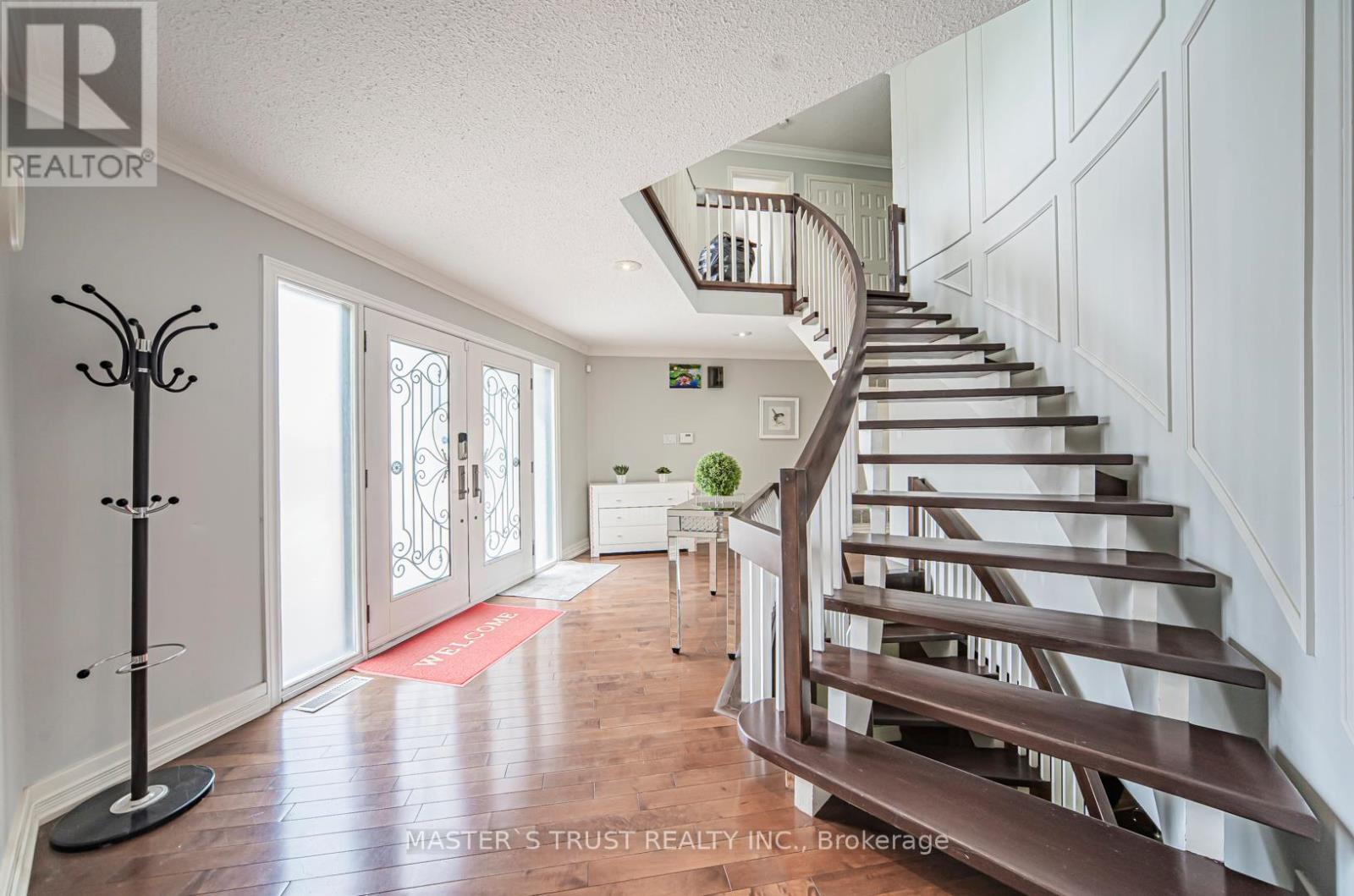 5 Saddletree Drive, Toronto, Ontario  M2H 3L1 - Photo 4 - C12660108