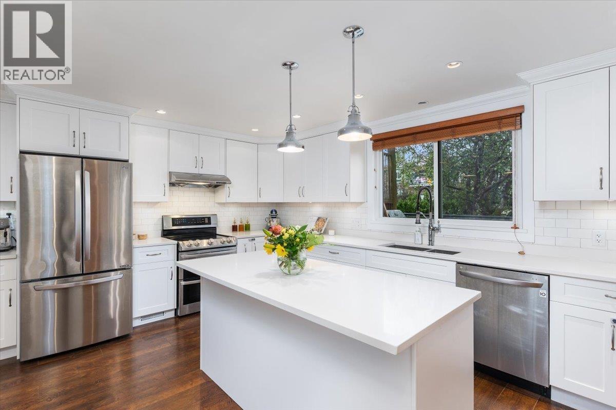 4833 LANARK STREET, Vancouver, British Columbia