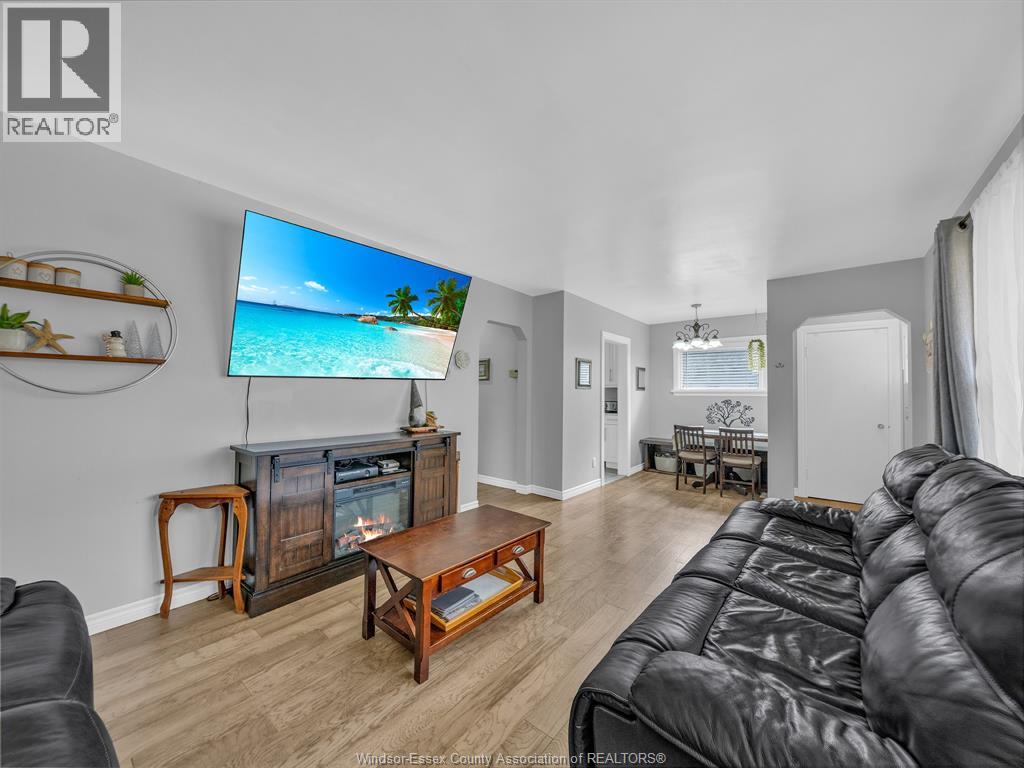 994 Homedale Boulevard, Windsor, Ontario  N8S 2T2 - Photo 4 - 25028069