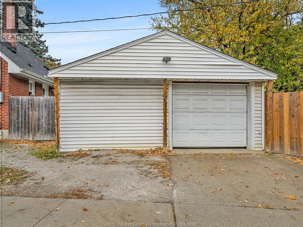 994 Homedale Boulevard, Windsor, Ontario  N8S 2T2 - Photo 38 - 25028069